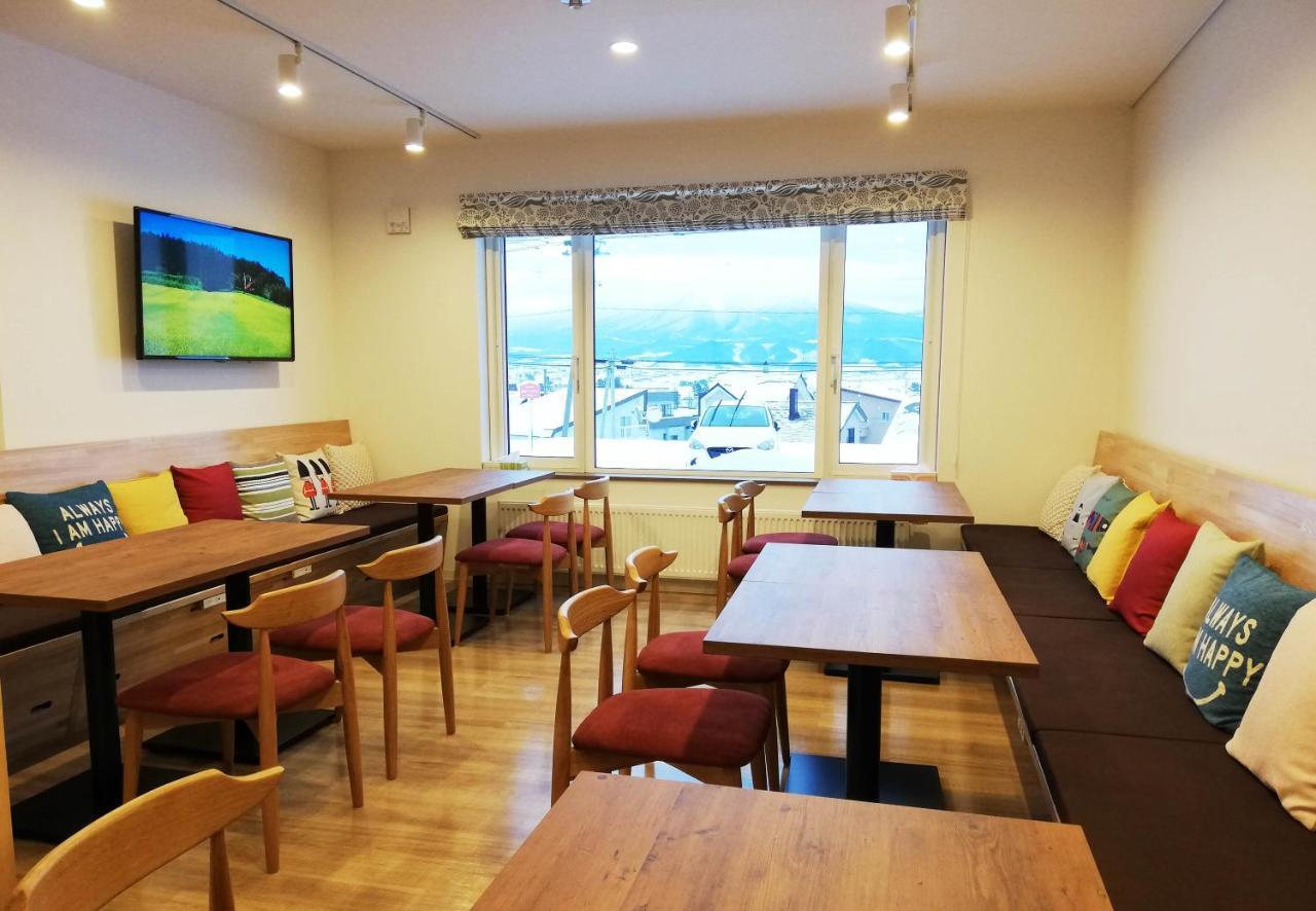 Hotel Hanafuji Inn Nakafurano Exteriör bild